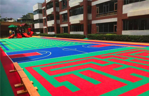 幼兒園地板的安全問題，需要被更多人看到！