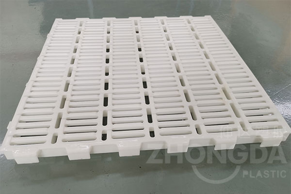 仲達(dá)塑膠塑料漏縫板采用什么材質(zhì)塑料？